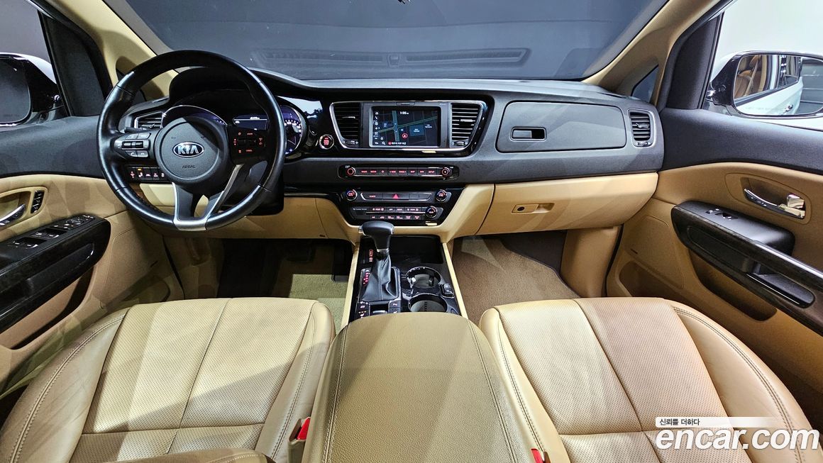 Kia Canival 2019