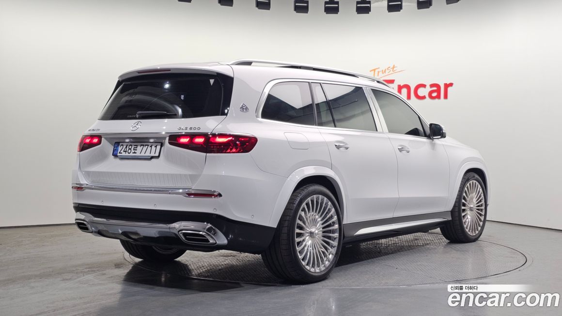 Mercedes-Benz GLS-Class 2025