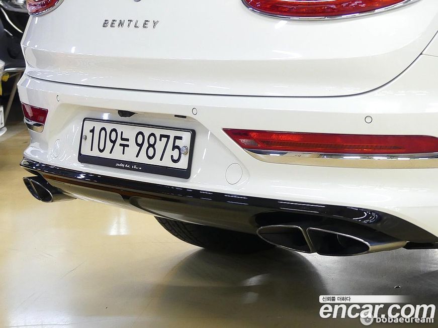 Bentley Bentayga 2021