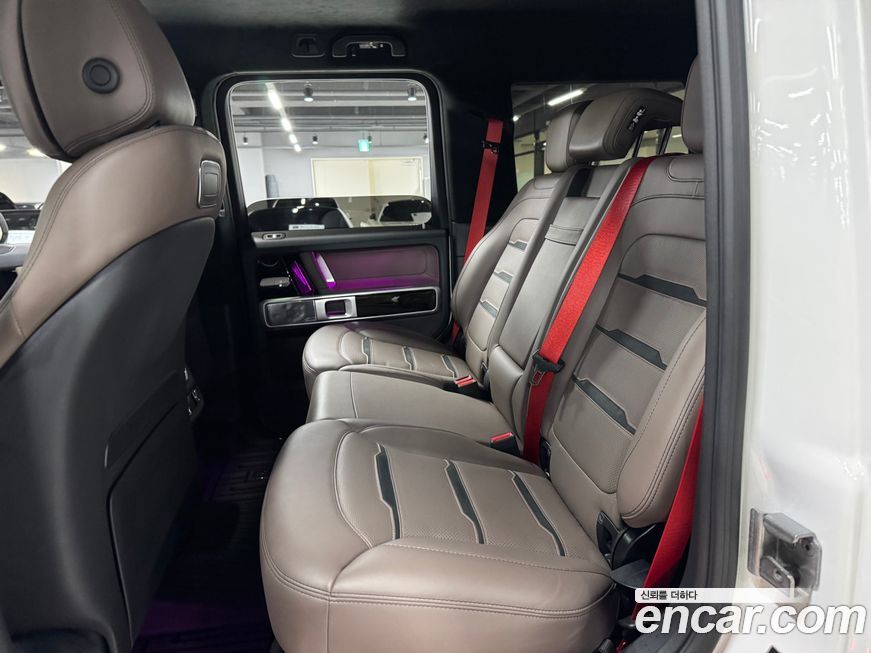 Mercedes-Benz G-Class 2024