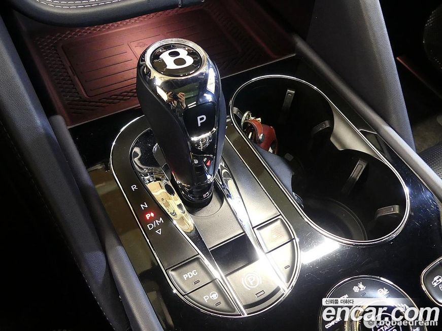 Bentley Bentayga 2021