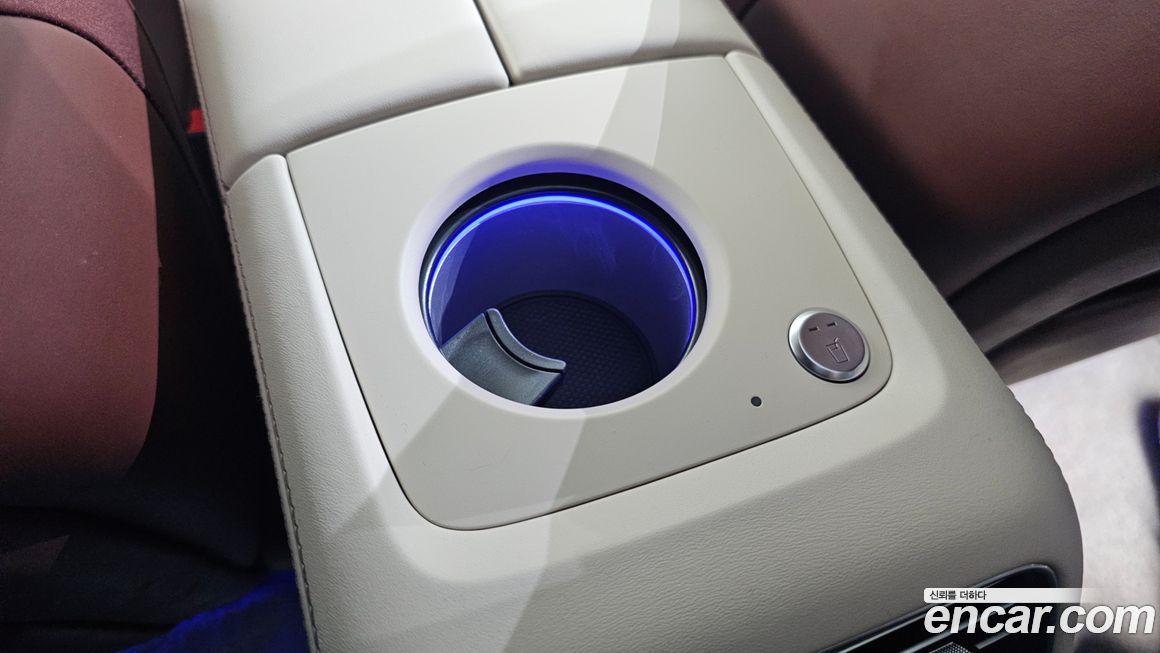 Mercedes-Benz GLS-Class 2025