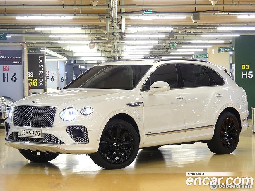Bentley Bentayga 2021