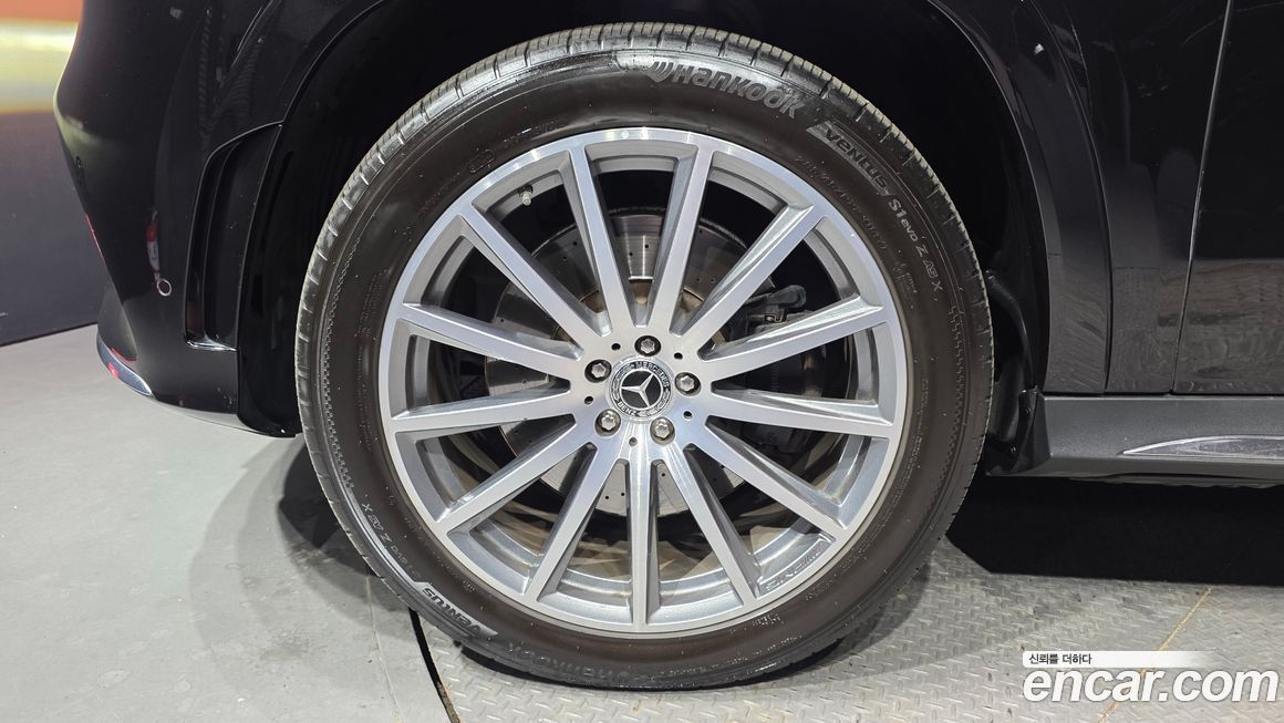 Mercedes-Benz GLS-Class 2020