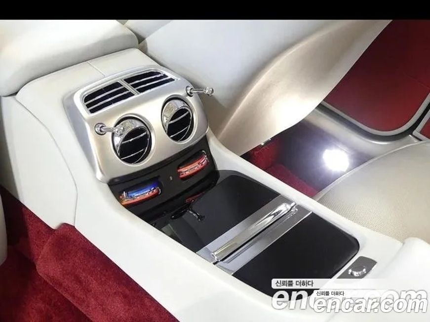 Rolls-Royce Wraith 2019