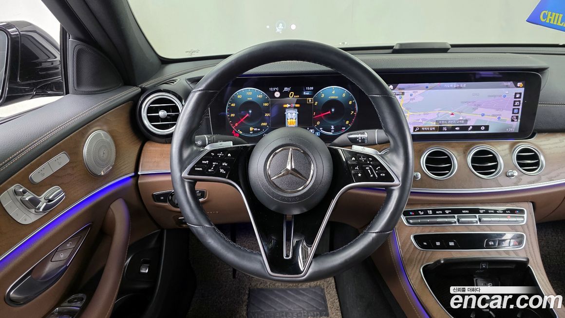 Mercedes-Benz E-Class 2021