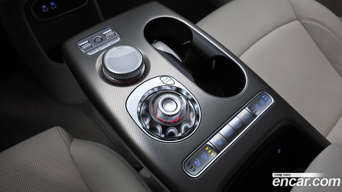 Genesis GV60 2022