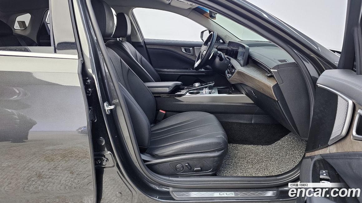 Kia K8 2023