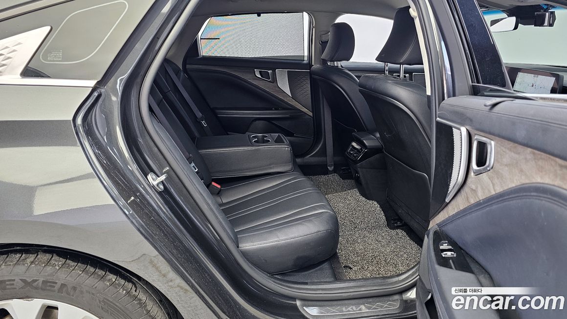 Kia K8 2023
