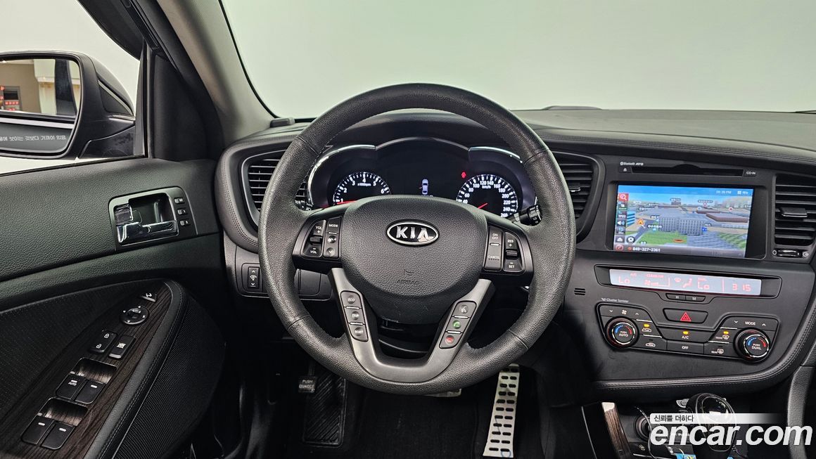 Kia K5 2012