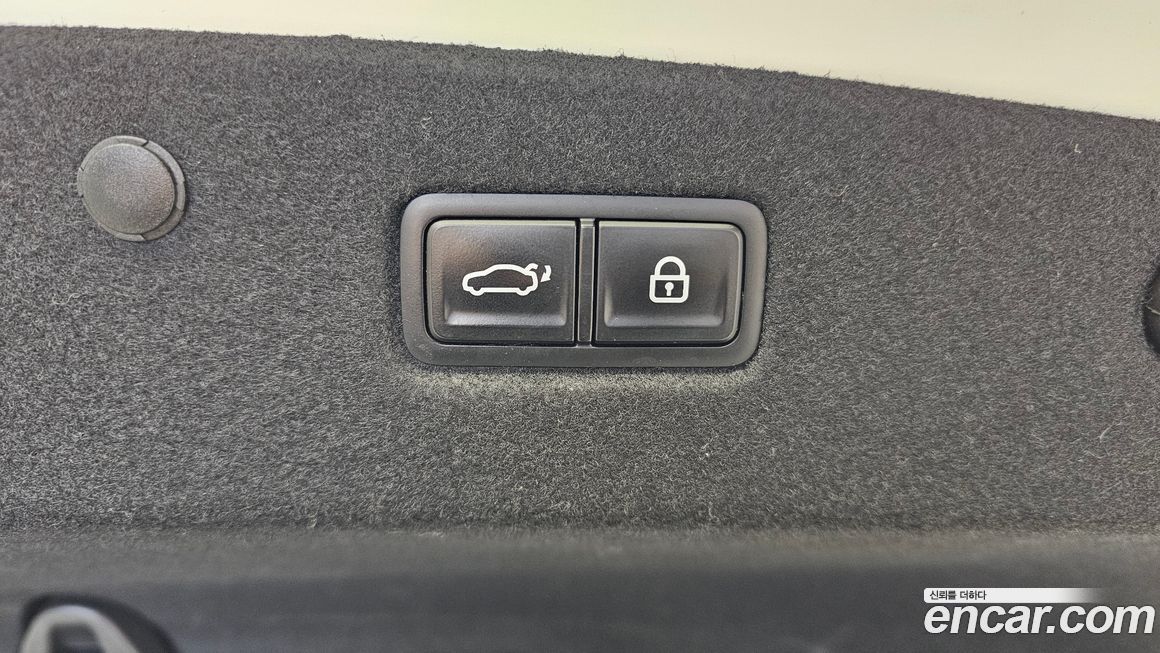 Kia K8 2023
