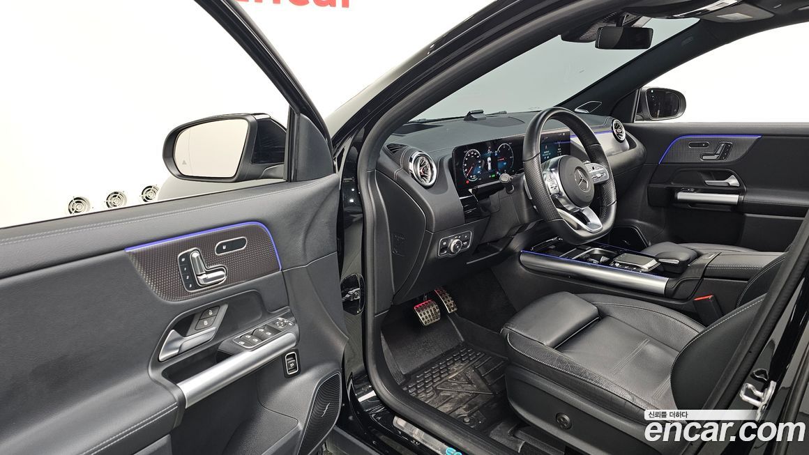 Mercedes-Benz EQA 2023