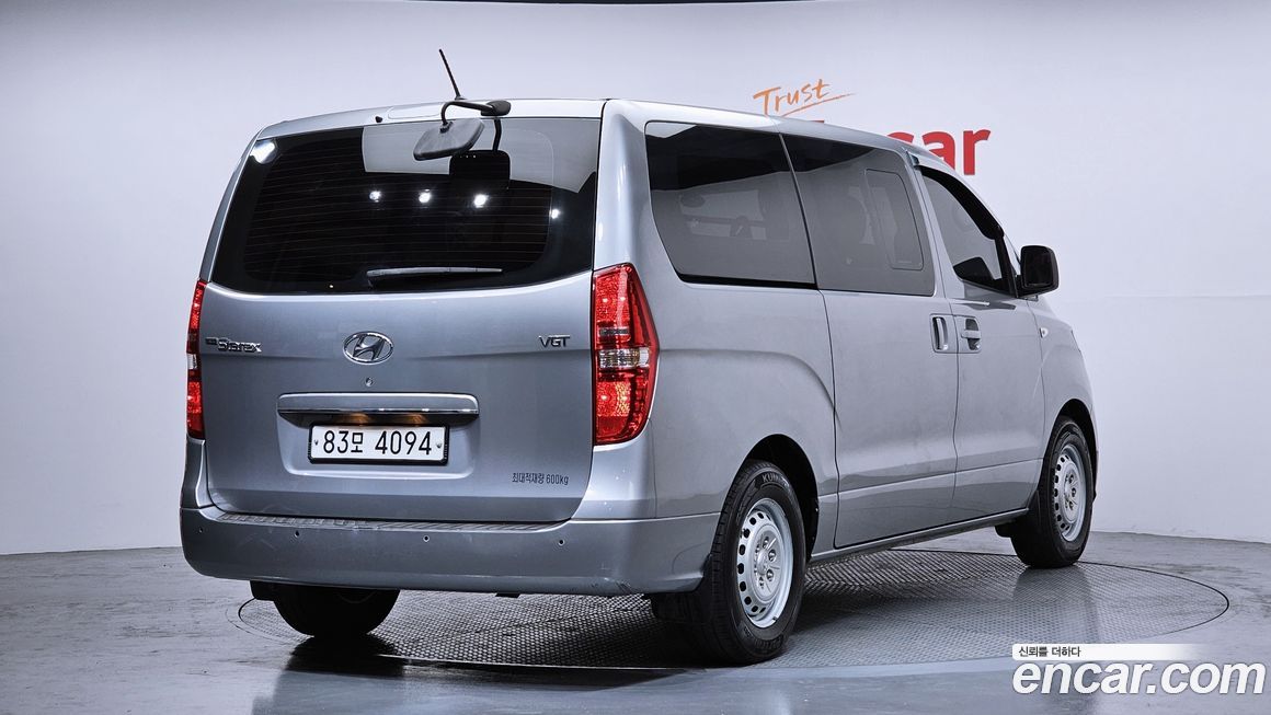 Hyundai Starex 2018