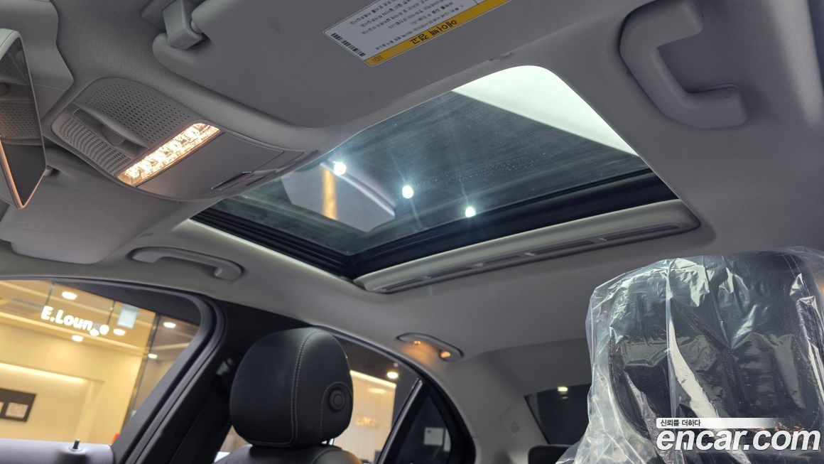 Mercedes-Benz C-Class 2020