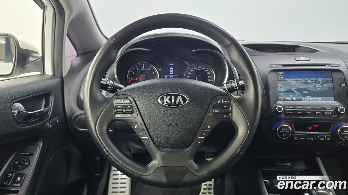 Kia K3 2013