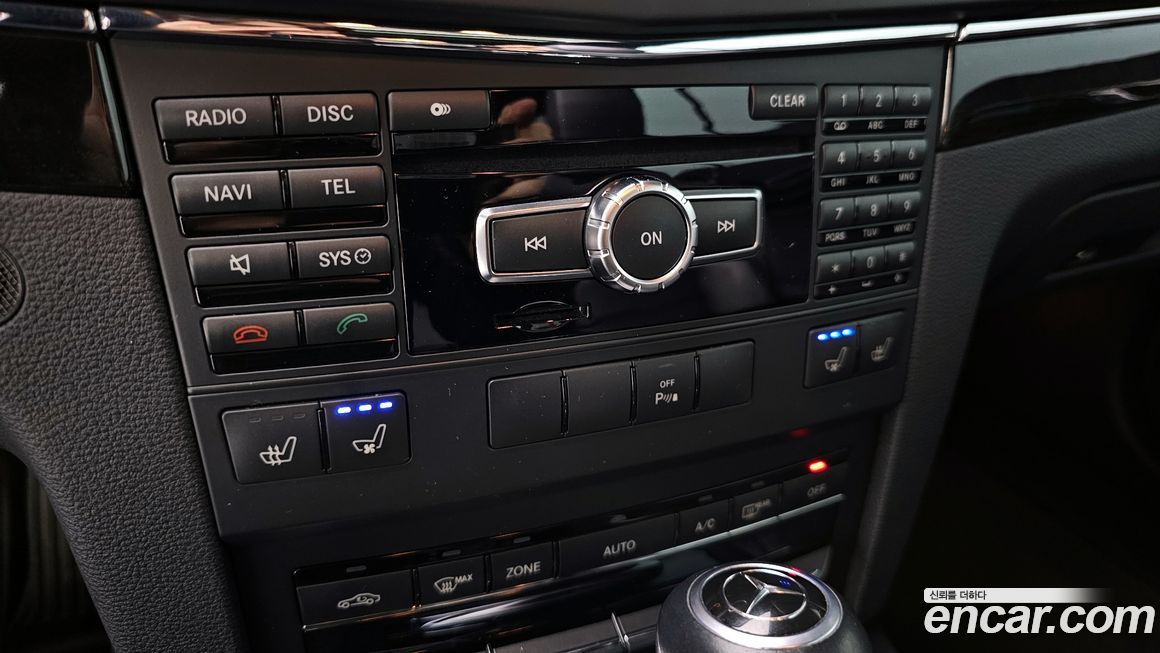 Mercedes-Benz E-Class 2013