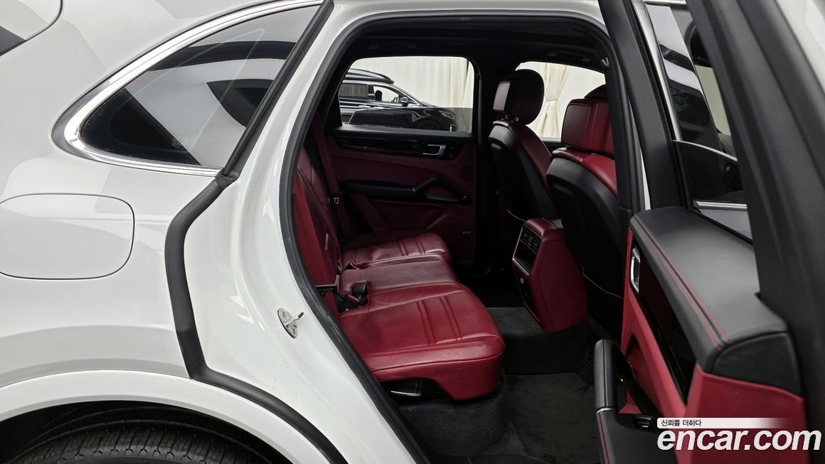 Porsche Cayenne 2019