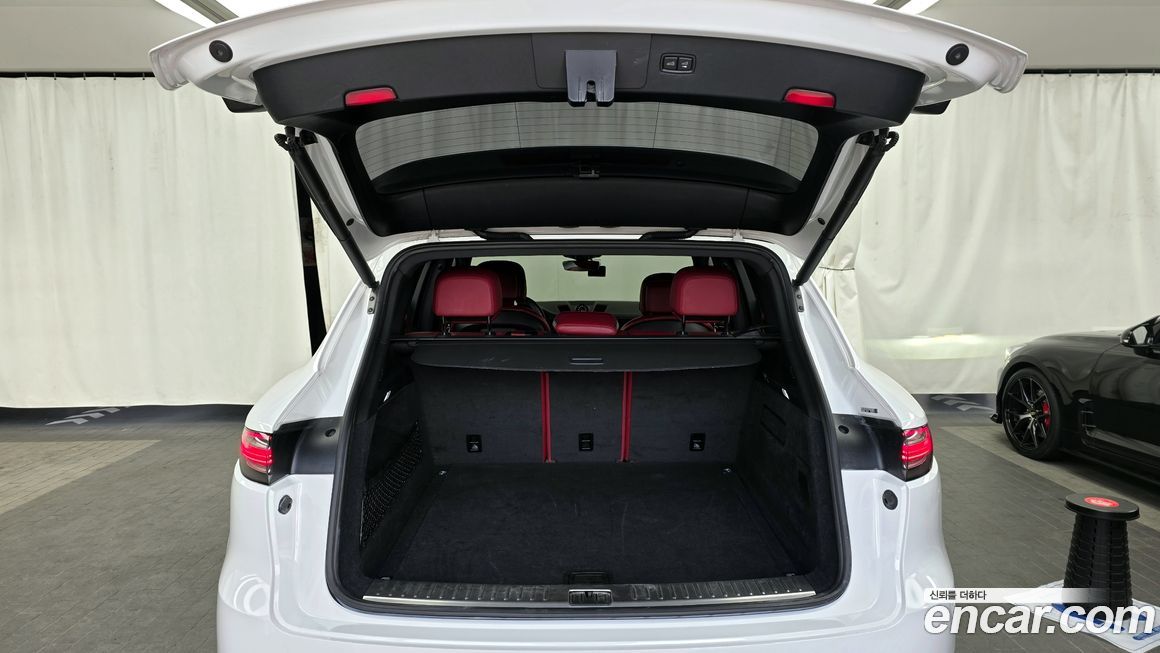 Porsche Cayenne 2019