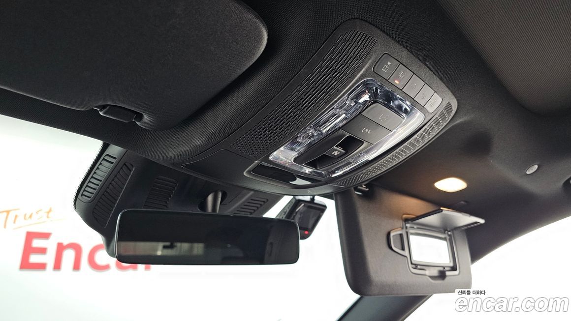 Mercedes-Benz EQA 2023