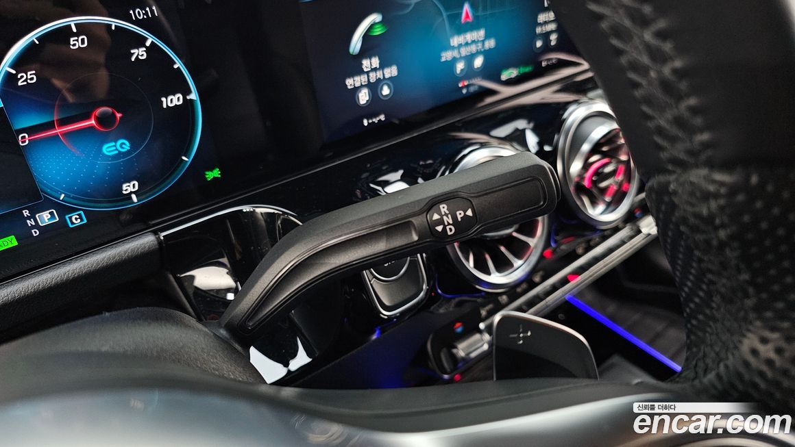 Mercedes-Benz EQA 2023