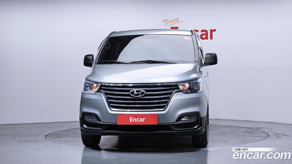 Hyundai Starex 2018