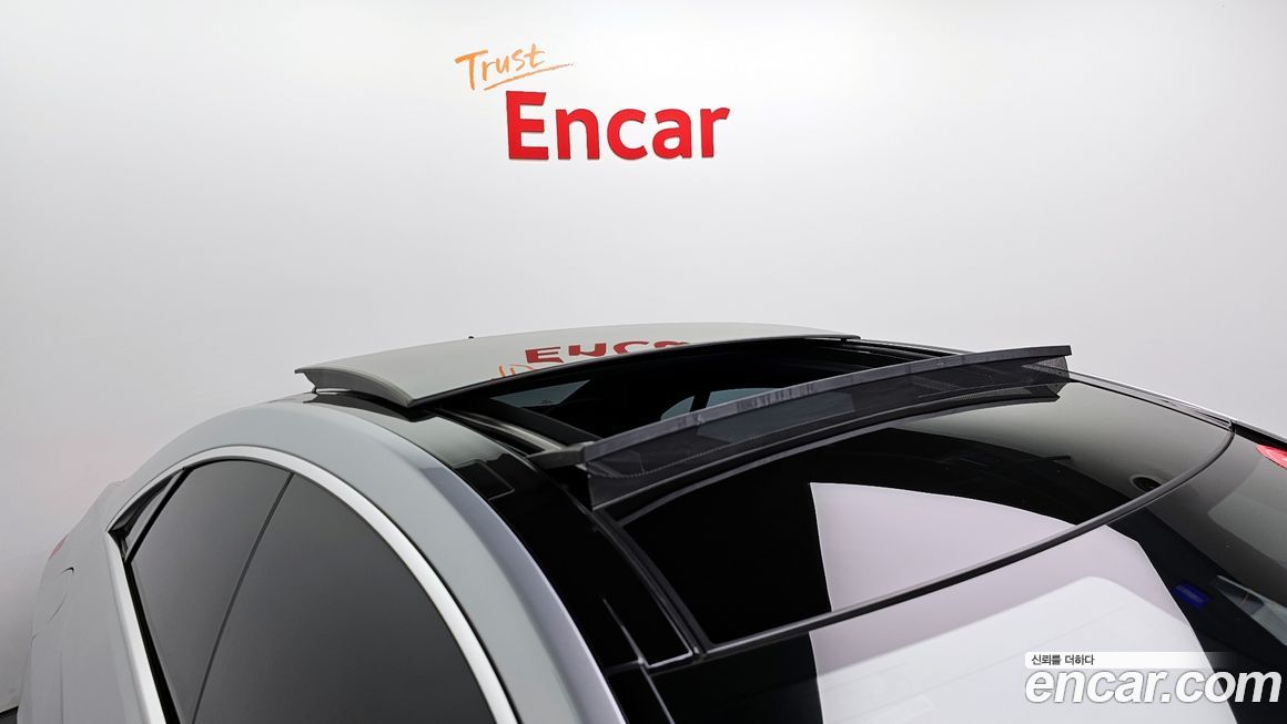 Mercedes-Benz E-Class 2013