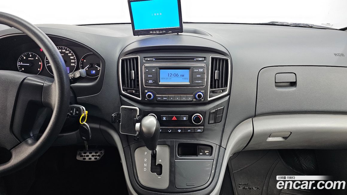 Hyundai Starex 2018