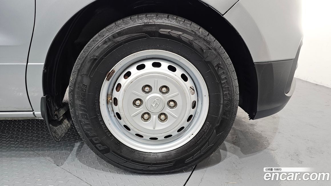 Hyundai Starex 2018
