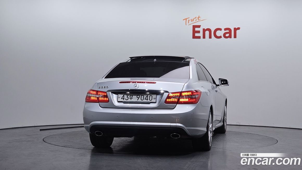 Mercedes-Benz E-Class 2013