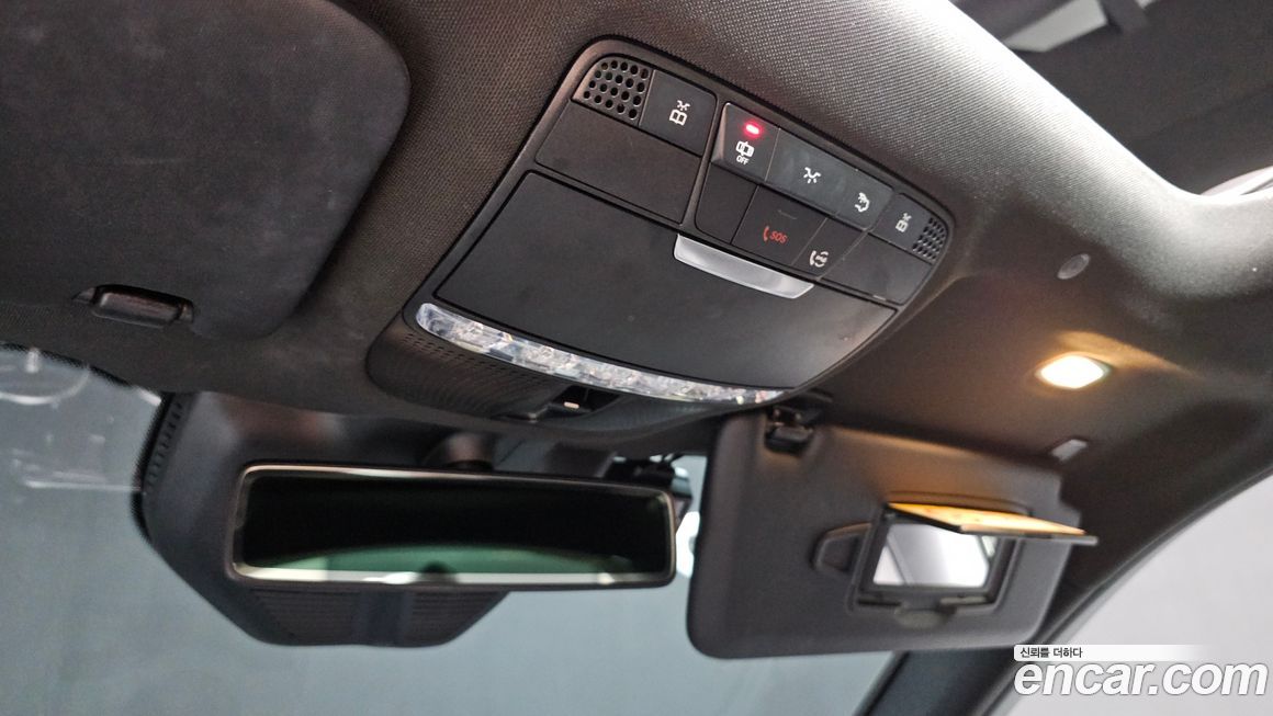 Mercedes-Benz GLC-Class 2020