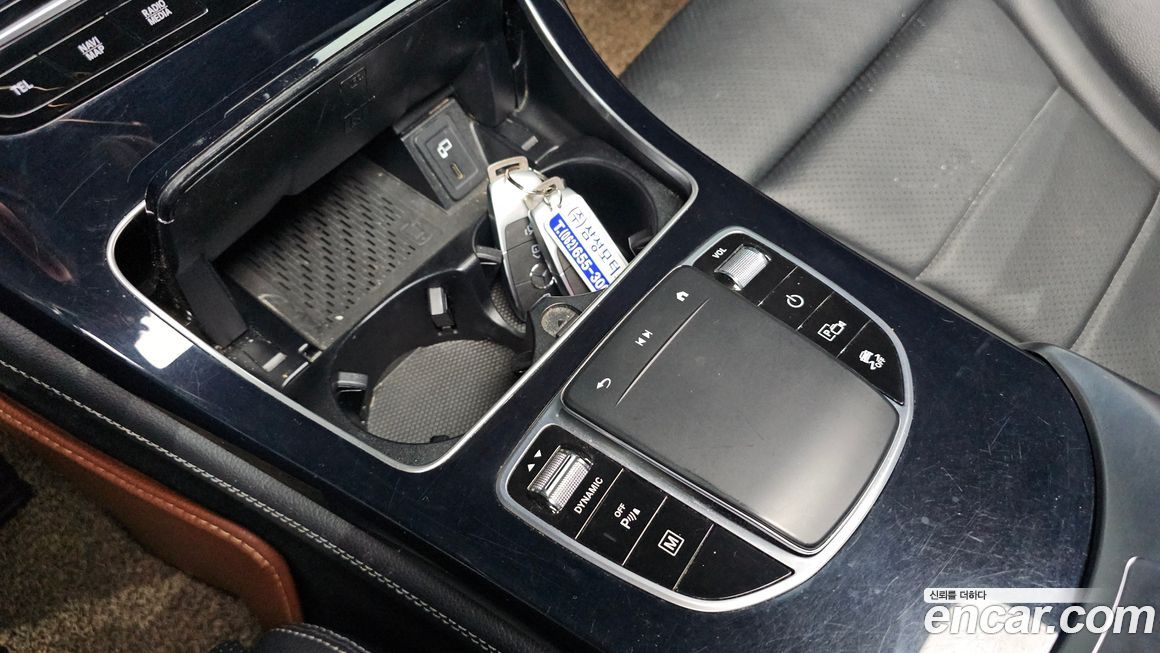 Mercedes-Benz GLC-Class 2020