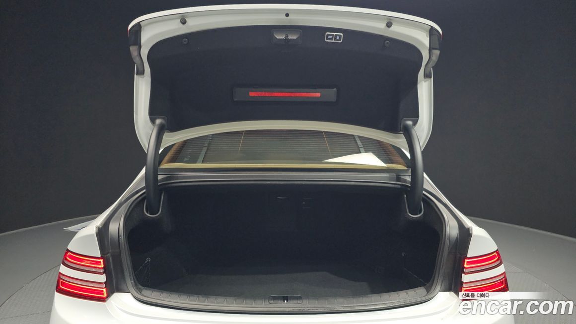 Genesis G80 2022