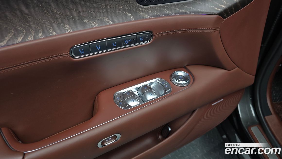 Genesis G90 2022
