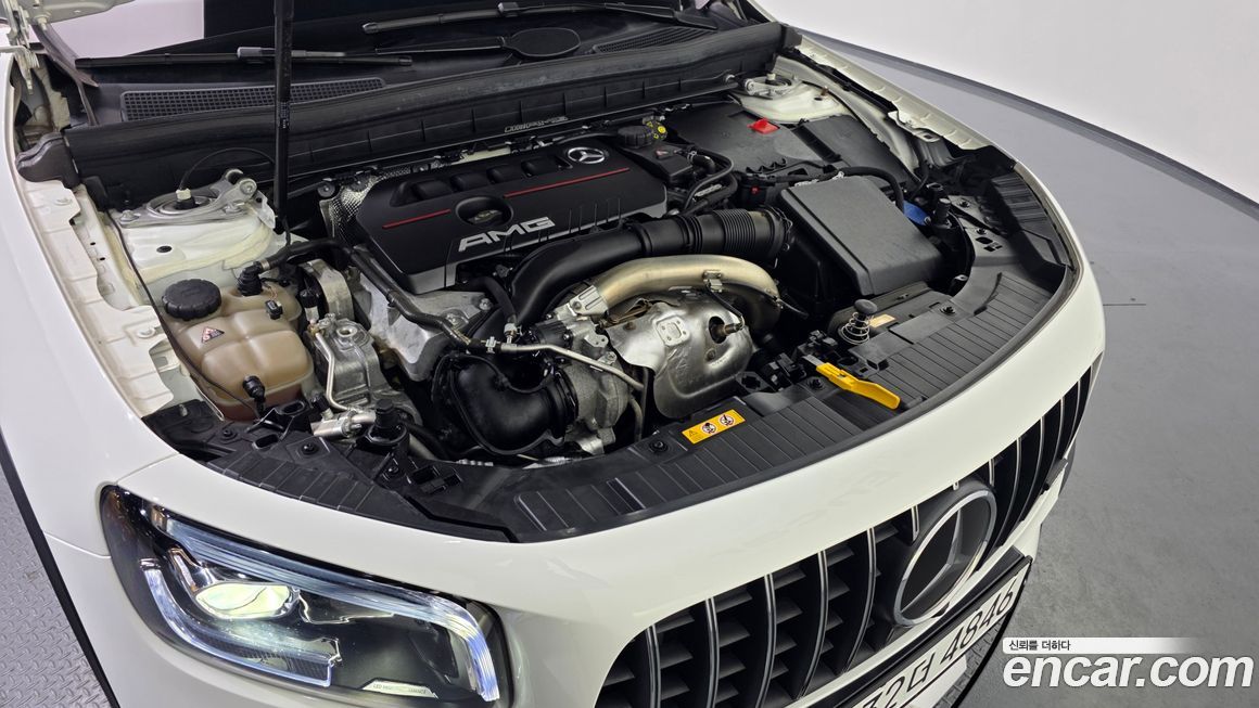 Mercedes-Benz GLB-Class 2023