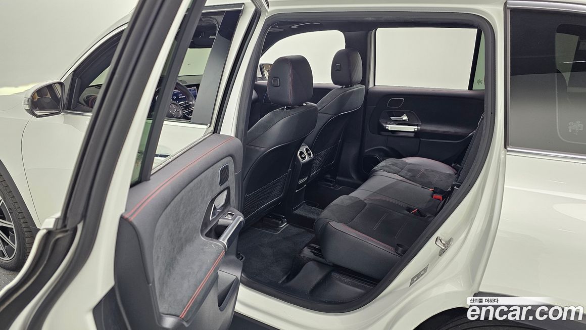 Mercedes-Benz EQB 2025