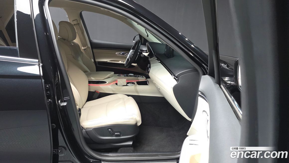 Genesis GV70 2024