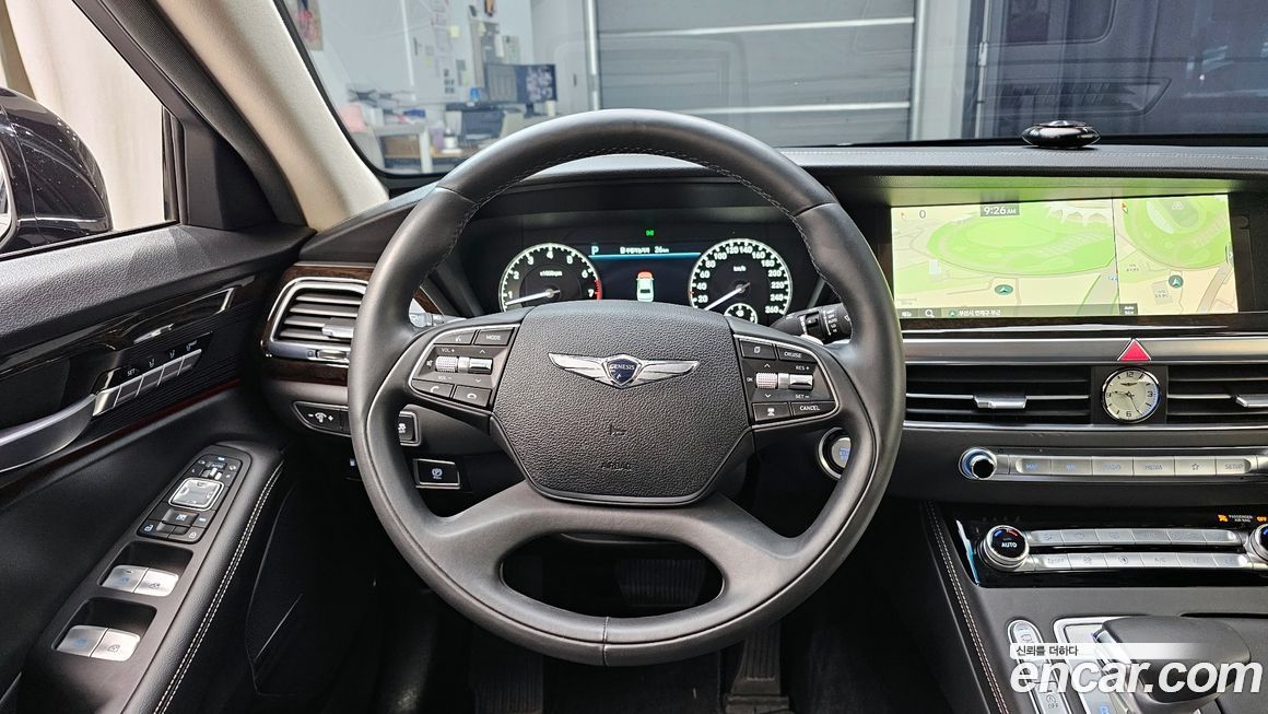 Genesis G90 2021