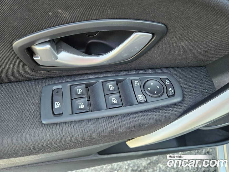 Renault-KoreaSamsung SM3 2010