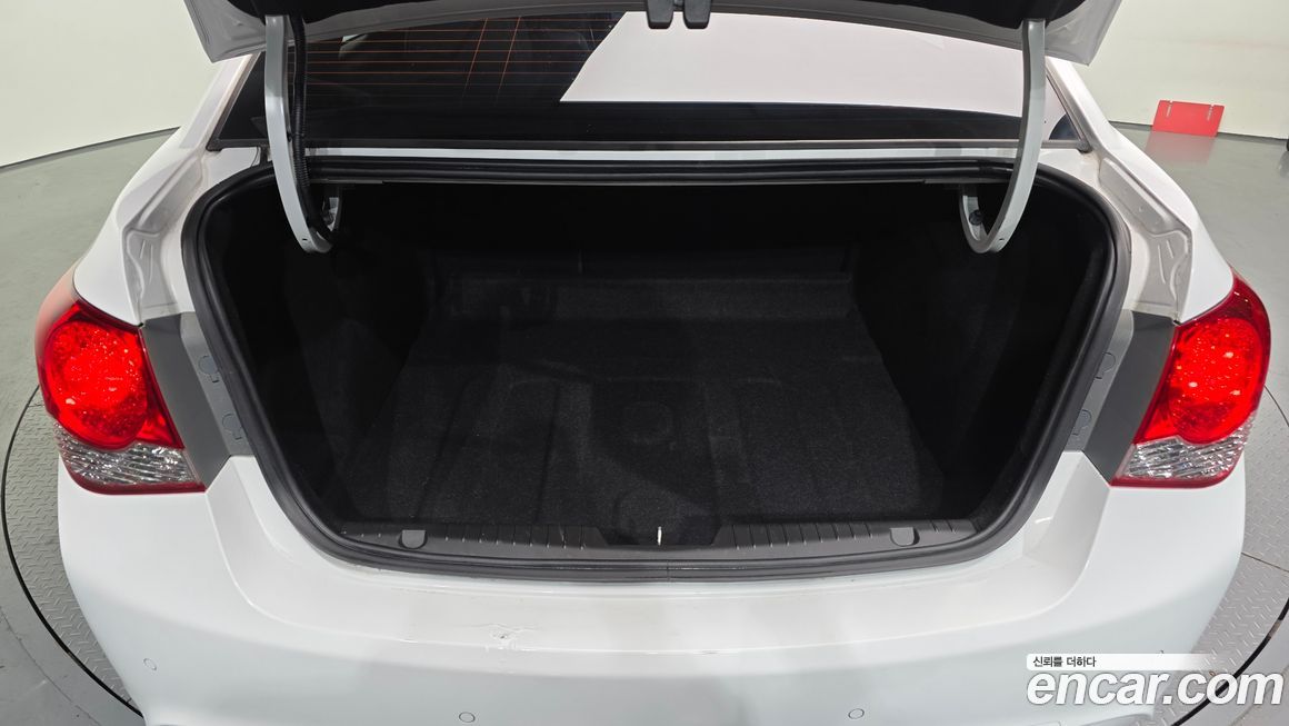 ChevroletGMDaewoo Cruze 2014