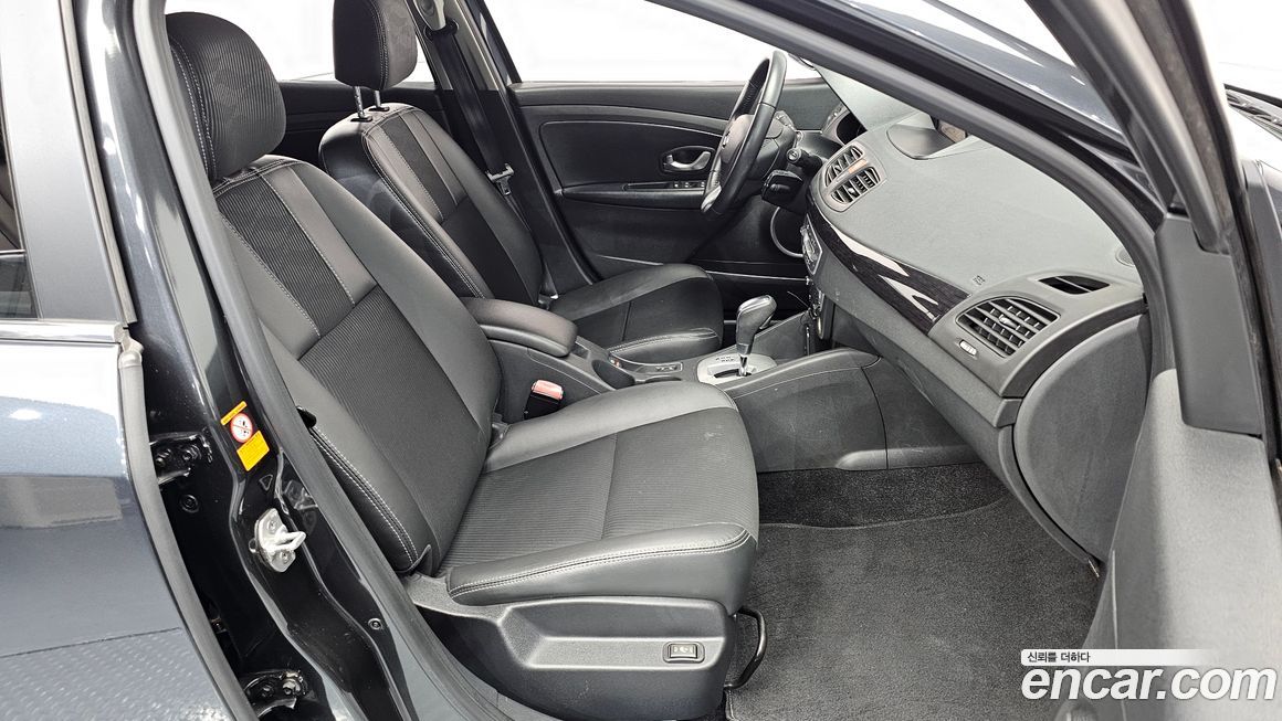 Renault-KoreaSamsung SM3 2015