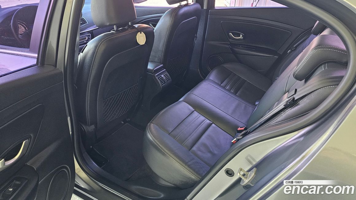 Renault-KoreaSamsung SM3 2016