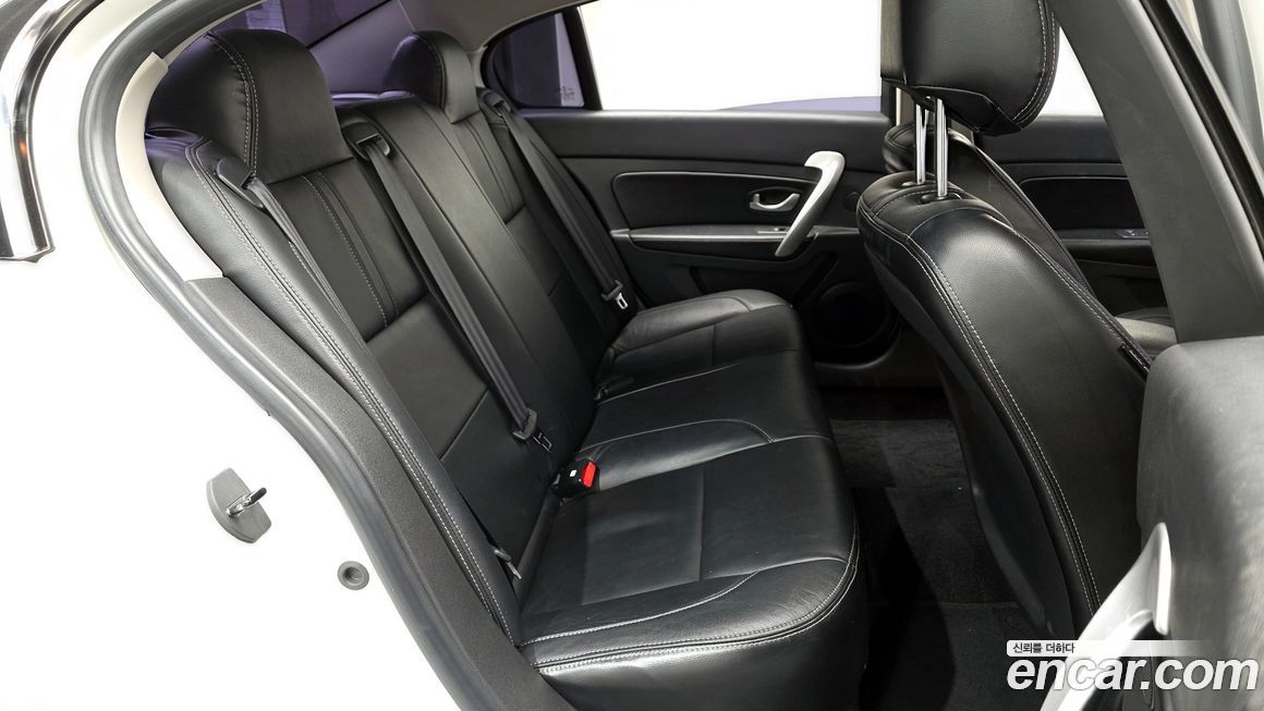 Renault-KoreaSamsung SM5  2013