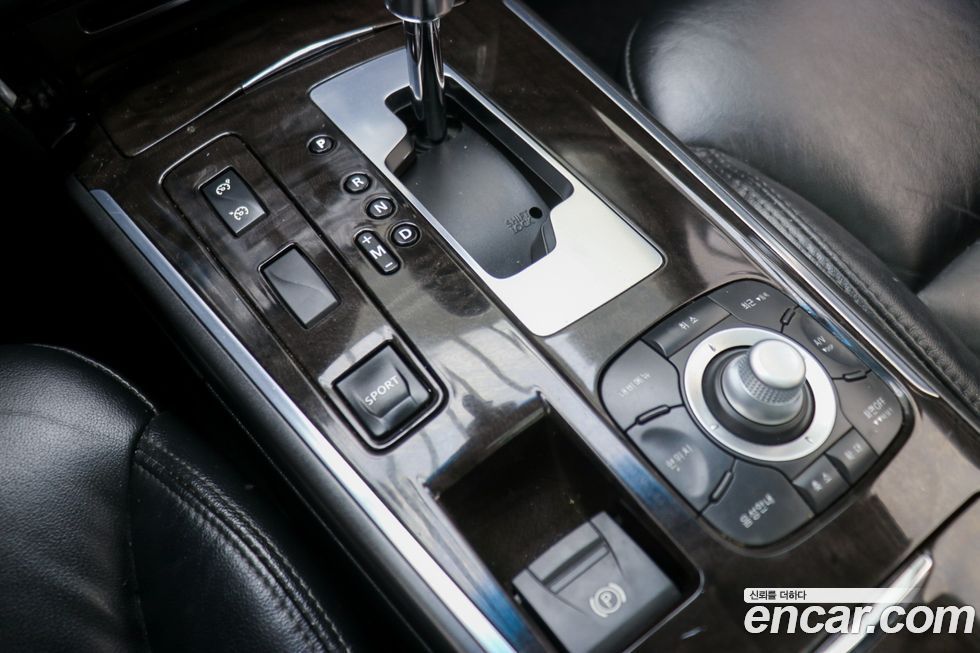 Renault-KoreaSamsung SM7 2012