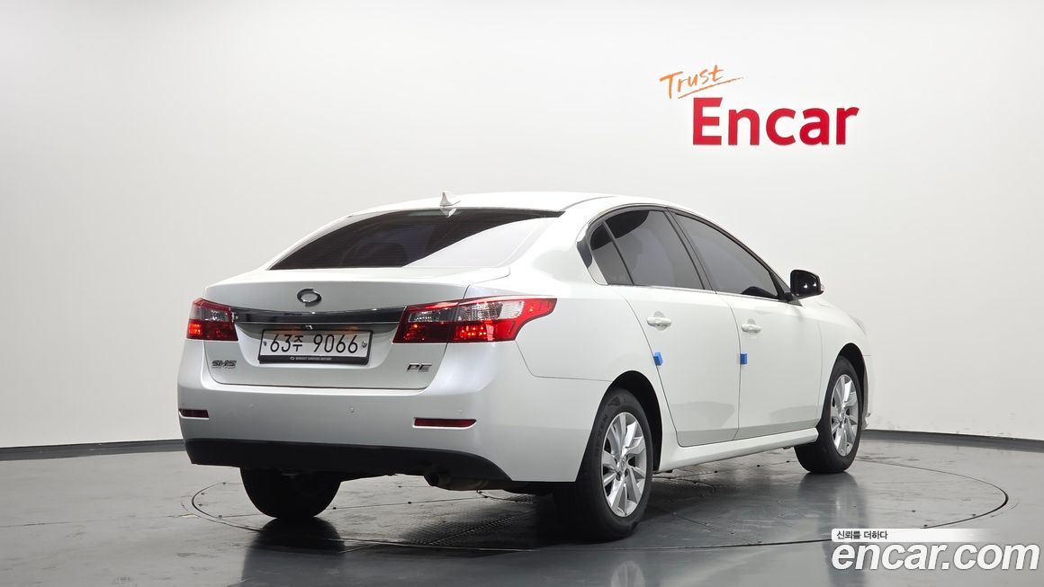 Renault-KoreaSamsung SM5  2013