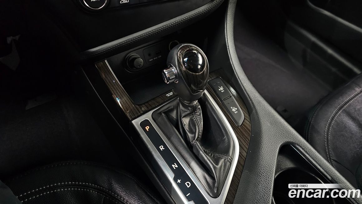 Kia K5 2011