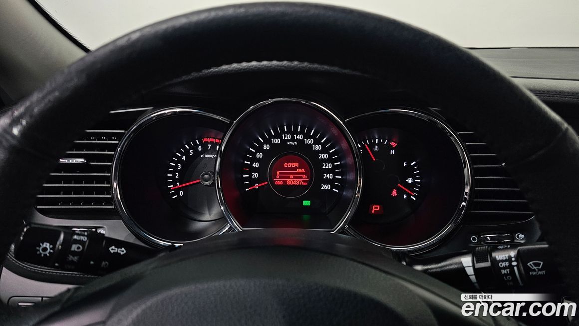 Kia K5 2011