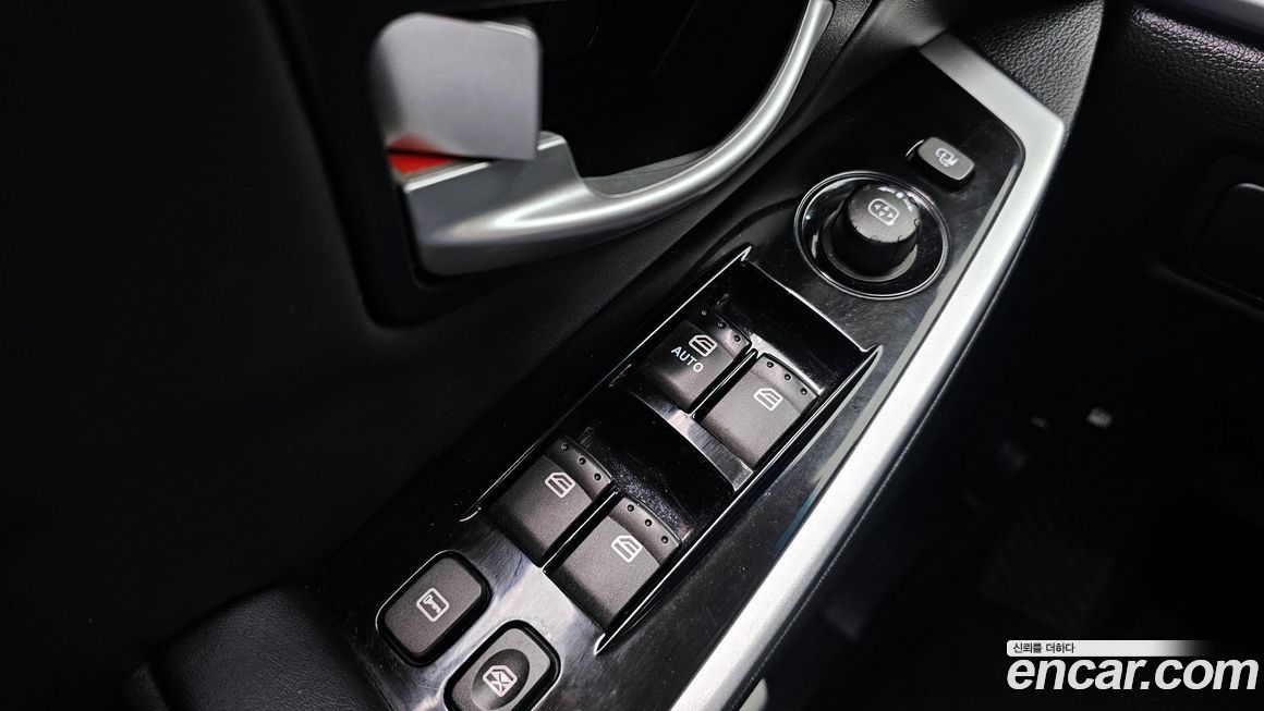 KG_Mobility_Ssangyong KORANDO 2014