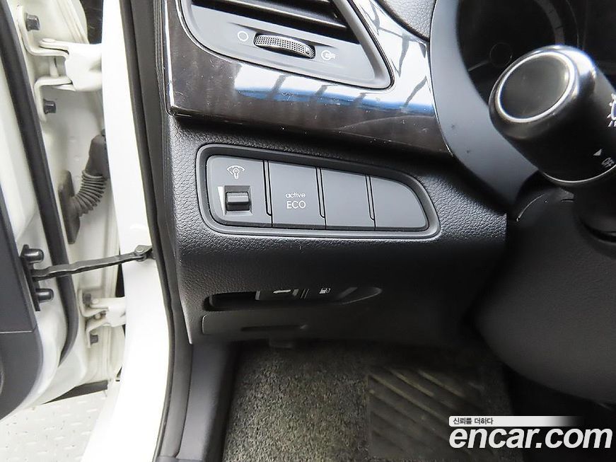 Hyundai Grandeur 2012