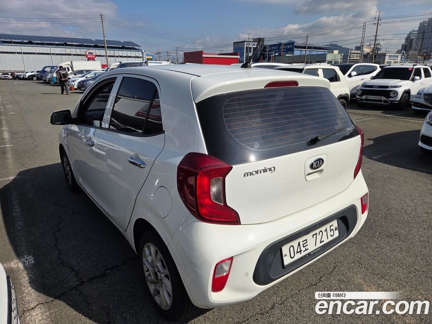 Kia morning 2018