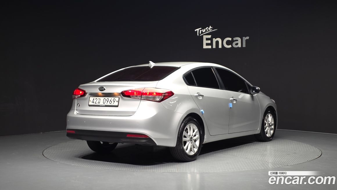 Kia K3 2016